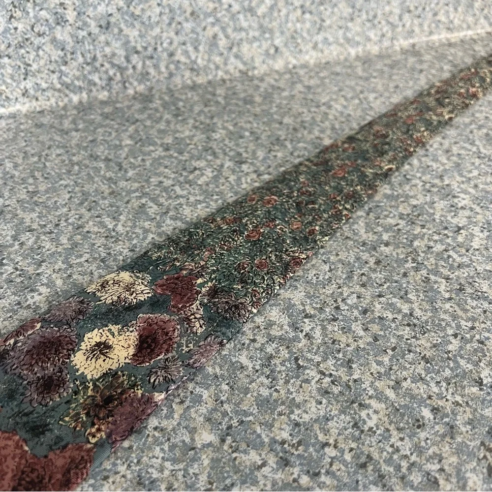 Torriani Multicolor Floral 100% Italian Silk Tie